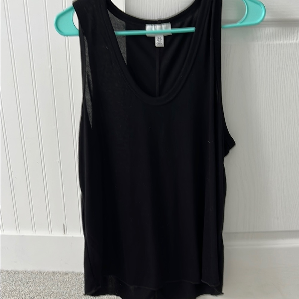 Black Sleeveless Top